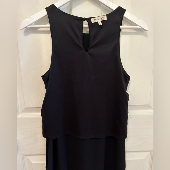 *SOLD* Monteau LA Long Flowy Back Top - Picture 4 of 4